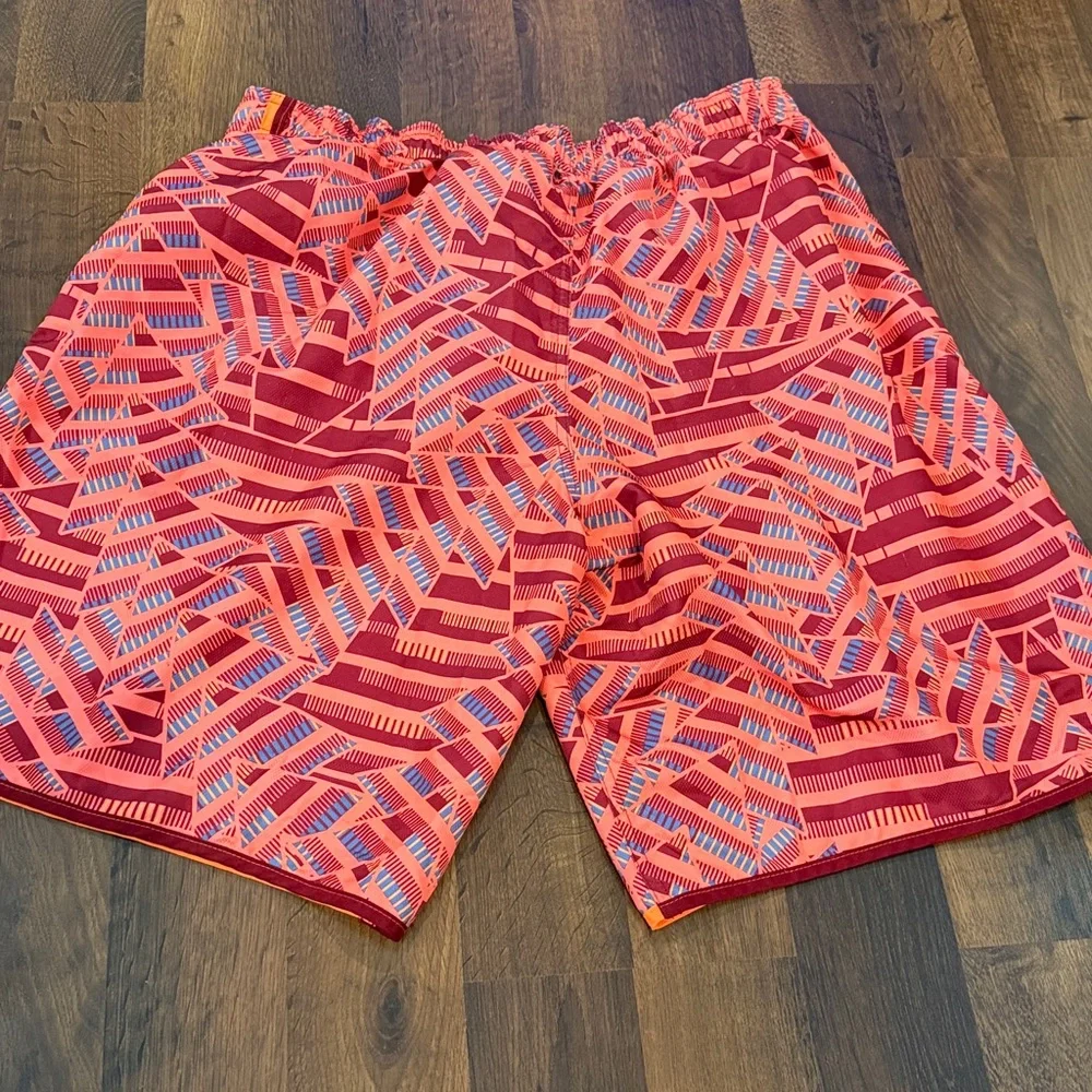 Mens Nike swim trunks sz XXL